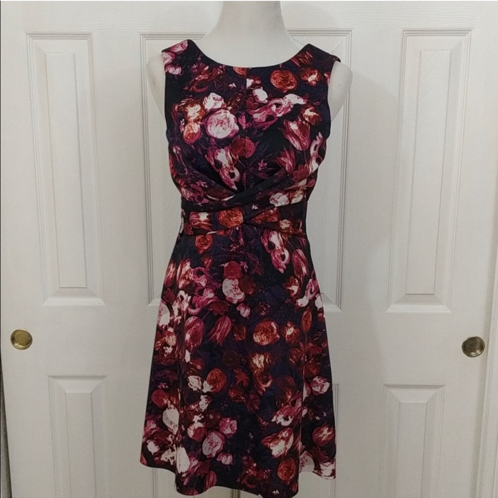 Kut from the Kloth floral print scuba dress size 6